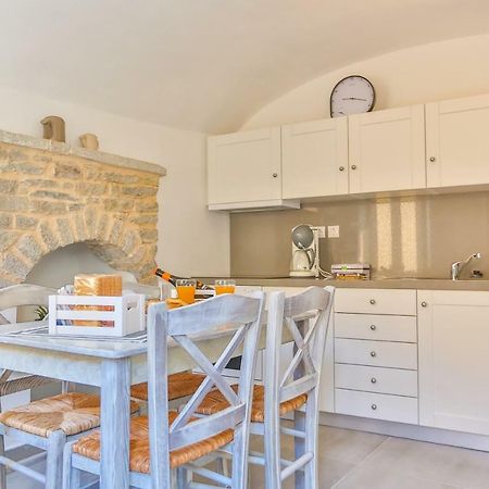 Annika Deluxe Apartments Simi Dış mekan fotoğraf