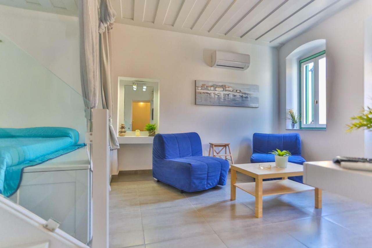 Annika Deluxe Apartments Simi Dış mekan fotoğraf